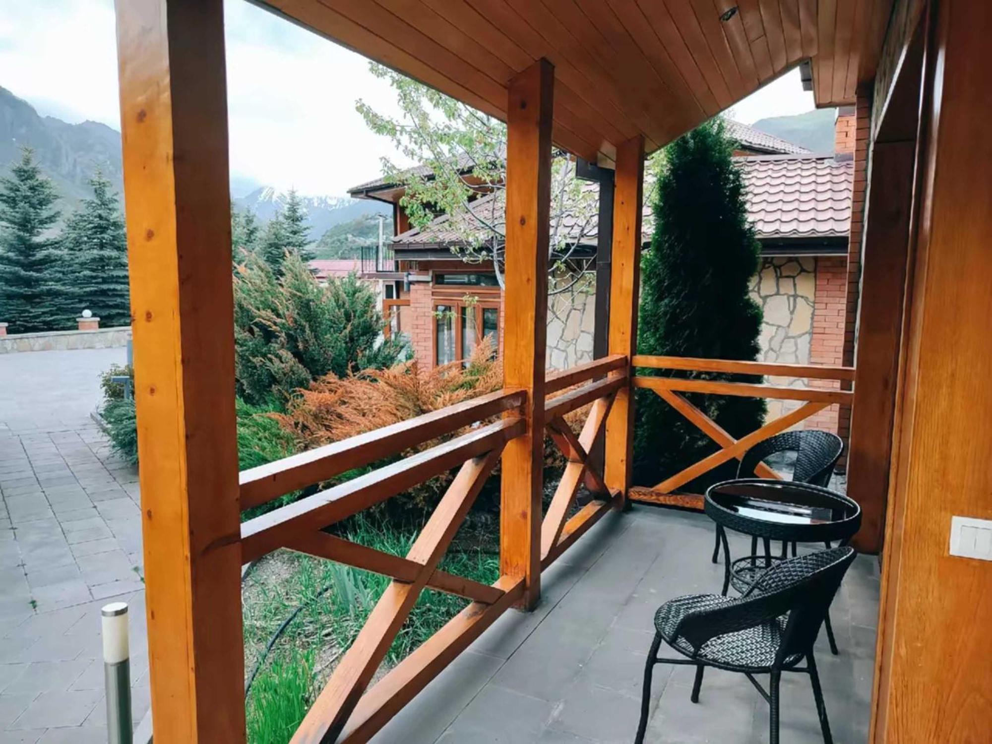 Vardisubani Villa Stepancminda Zewnętrze zdjęcie